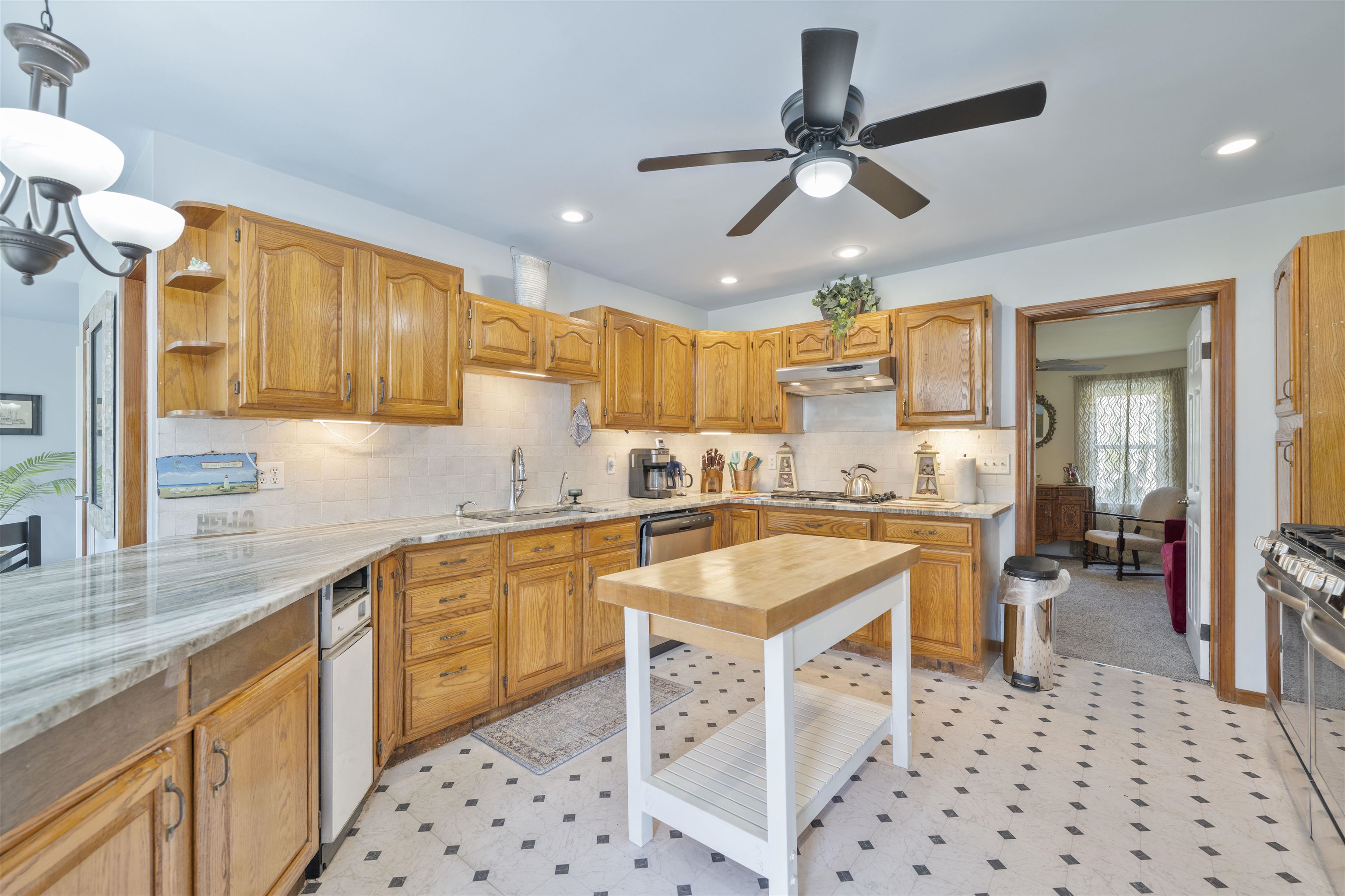 668 Crawford Road North Cape May, NJ 08204 - Photo 10 of 40