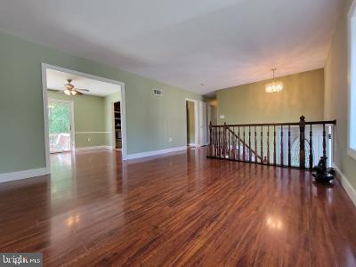 13348 Delaney Road Woodbridge, VA 22193 - Photo 8 of 44 Gallery Image 8