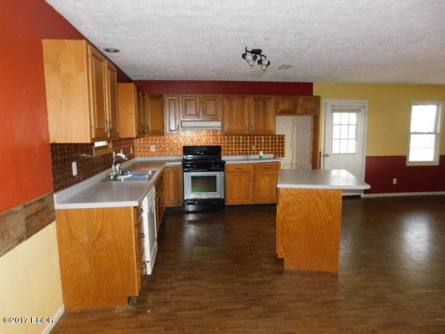 21925 Knob Prairie Road Thompsonville, IL 62890 - Photo 8 of 24 Gallery Image 8