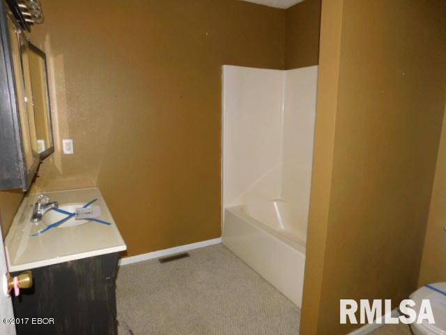 21925 Knob Prairie Road Thompsonville, IL 62890 - Photo 9 of 24 Gallery Image 9