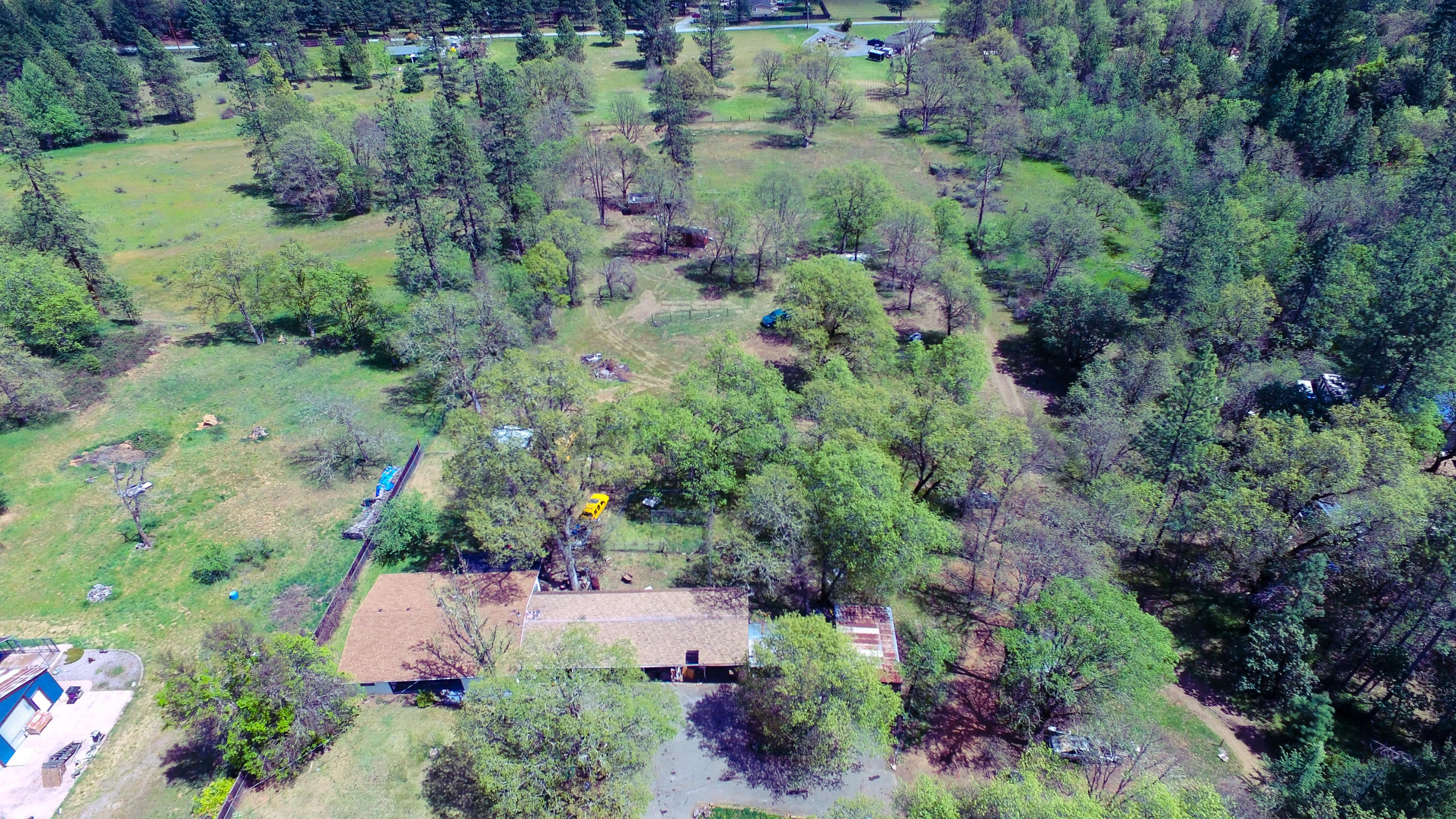 2286 Pine Grove Road Rogue River, OR 97537 - Photo 17 of 20 DJI_0330