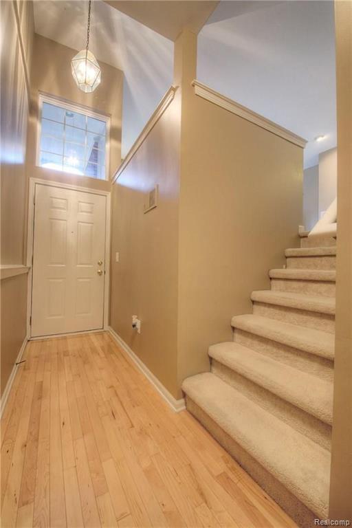 448 Cherry Orchard Road Canton, MI 48188 - Photo 3 of 34