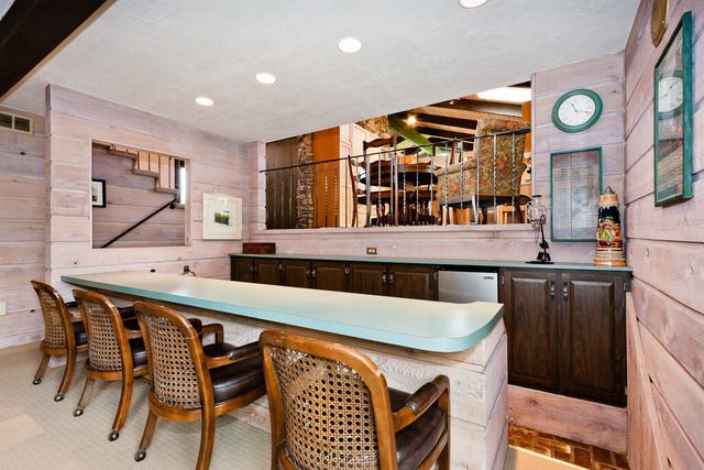 13010 Winnebago Road Palos Heights, IL 60463 - Photo 11 of 25 Gallery Image 11