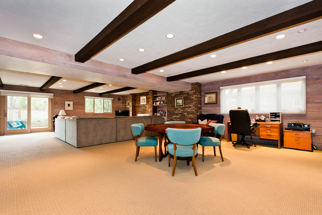 13010 Winnebago Road Palos Heights, IL 60463 - Photo 14 of 25 Gallery Image 14