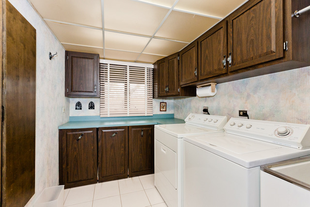 13010 Winnebago Road Palos Heights, IL 60463 - Photo 19 of 25 Gallery Image 19