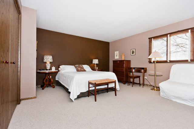 13010 Winnebago Road Palos Heights, IL 60463 - Photo 22 of 25 Gallery Image 22