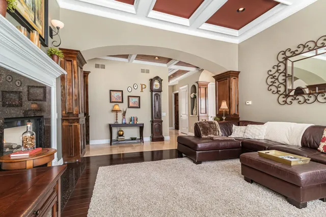 $1,250,000 | 290 Shelby Court, Saline, MI 48176