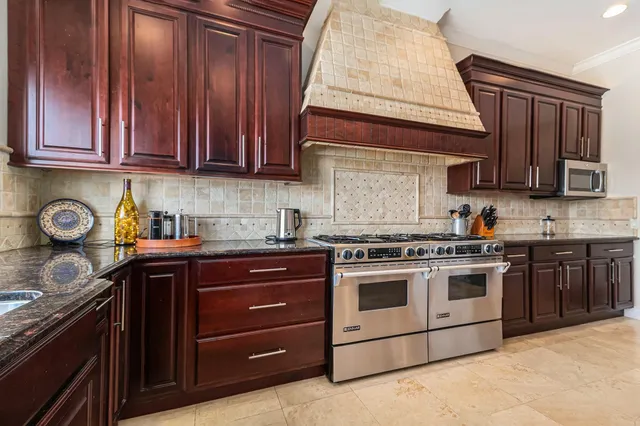 $1,250,000 | 290 Shelby Court, Saline, MI 48176