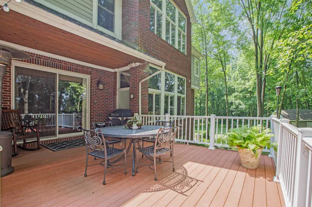 $1,250,000 | 290 Shelby Court, Saline, MI 48176