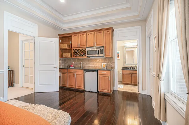 $1,250,000 | 290 Shelby Court, Saline, MI 48176