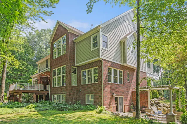 $1,250,000 | 290 Shelby Court, Saline, MI 48176