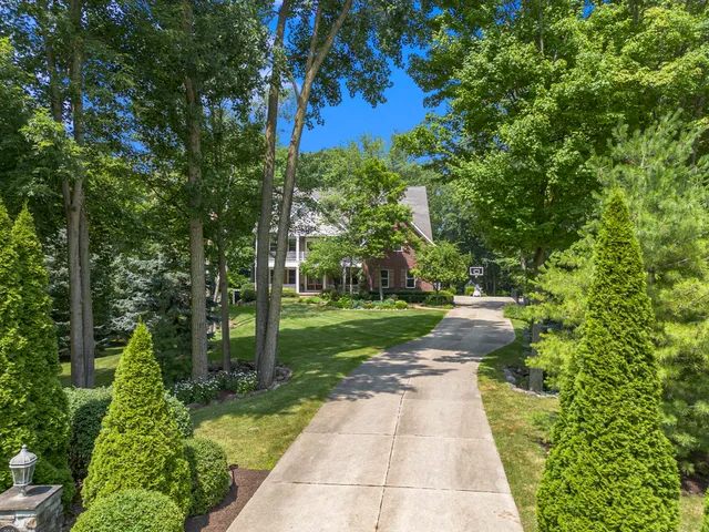 $1,250,000 | 290 Shelby Court, Saline, MI 48176