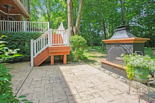 $1,250,000 | 290 Shelby Court, Saline, MI 48176