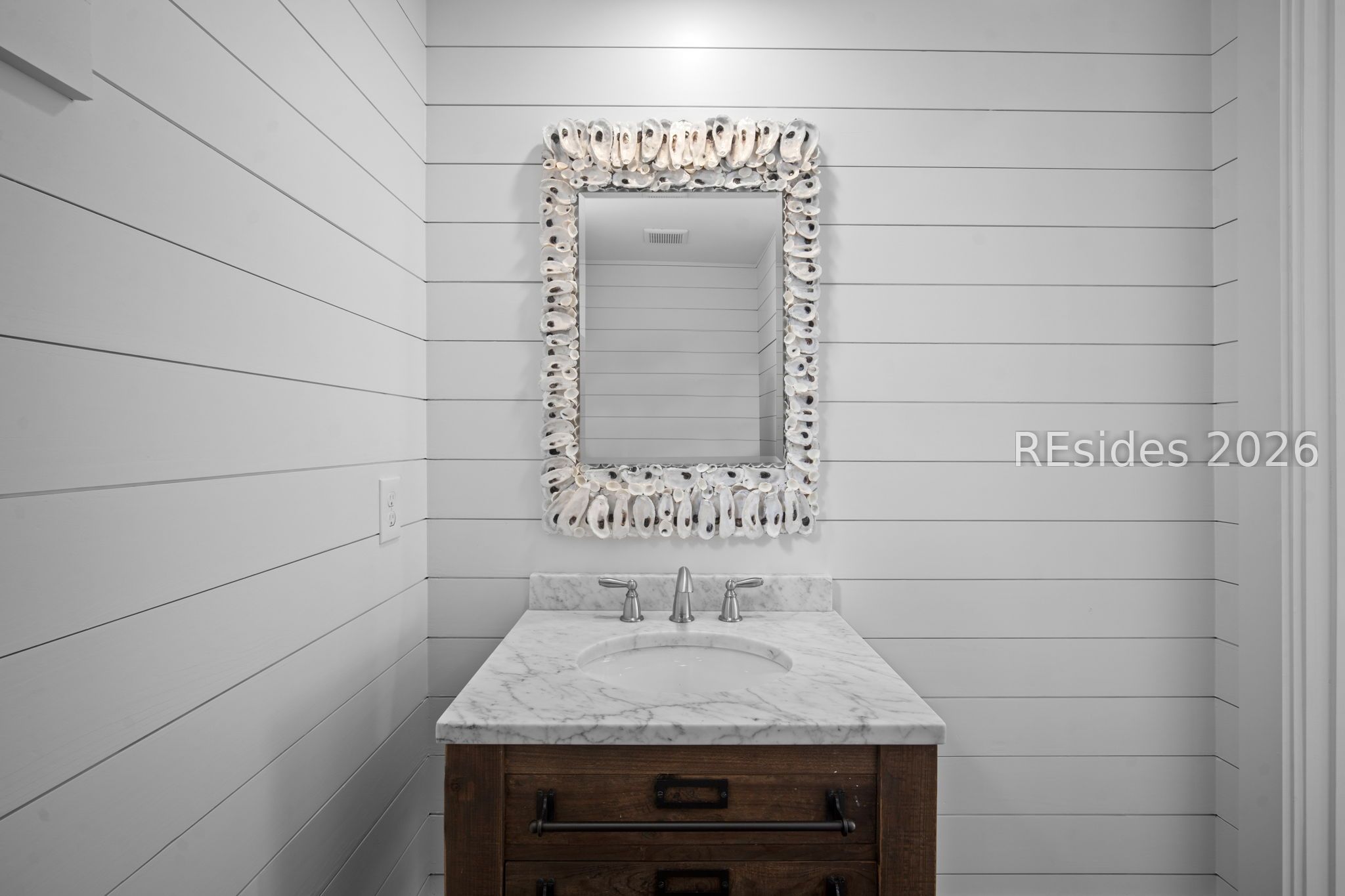 5778 Yaupon Road Bluffton, SC 29910 - Photo 19 of 61 Powder room