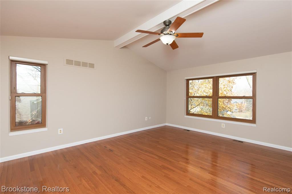 937 Ten Point Drive Rochester Hills, MI 48309 - Photo 28 of 40