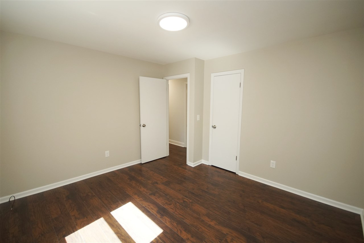 604 Lakeview Road Durham, NC 27712 - Photo 18 of 27 Photo 18