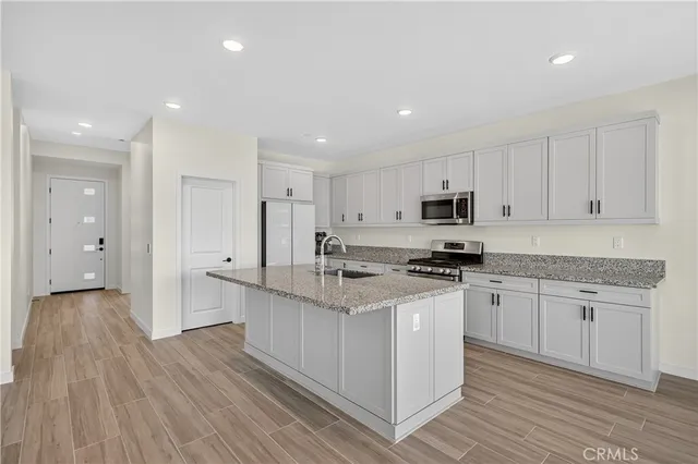 $875,000 | 35164 Bergamot Cove, Fallbrook, CA 92028