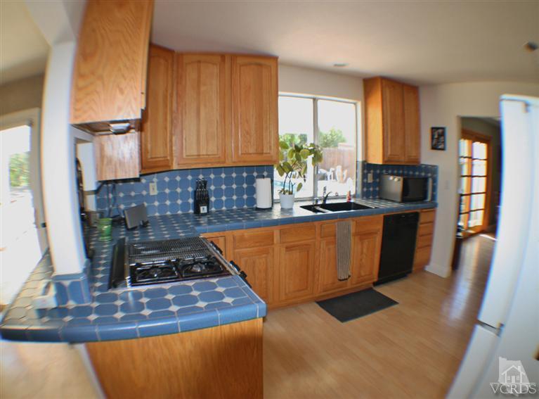 937 Appleton Road Simi Valley, CA 93065 - Photo 3 of 21 Additional Photo