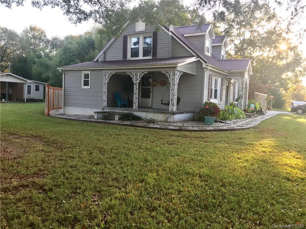1072 Ferry Road Mooresboro, NC 28114 - Photo 2 of 25 Gallery Image 2