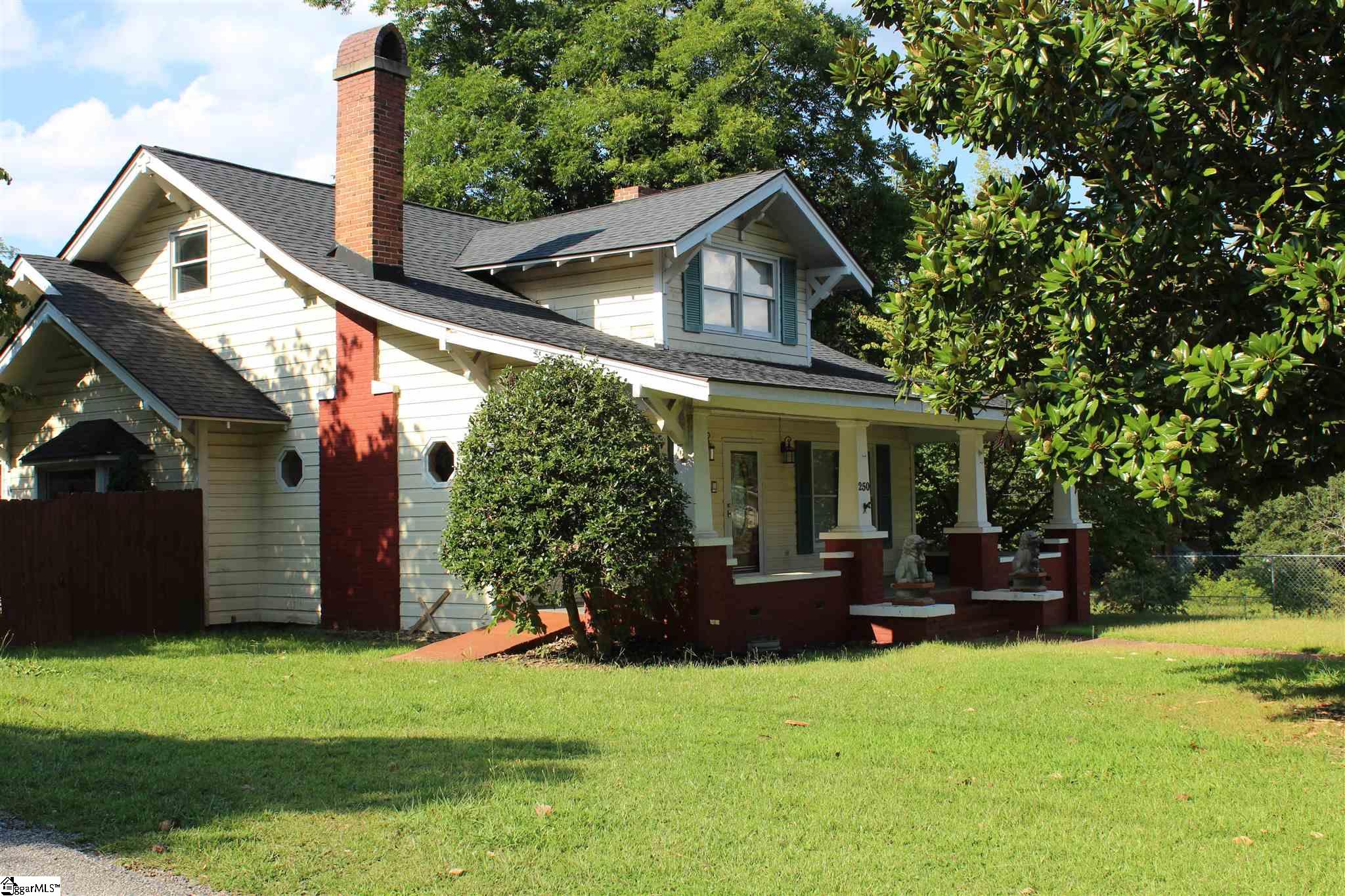250 State Rd S-42-50 Woodruff, SC 29388 - Photo 3 of 17