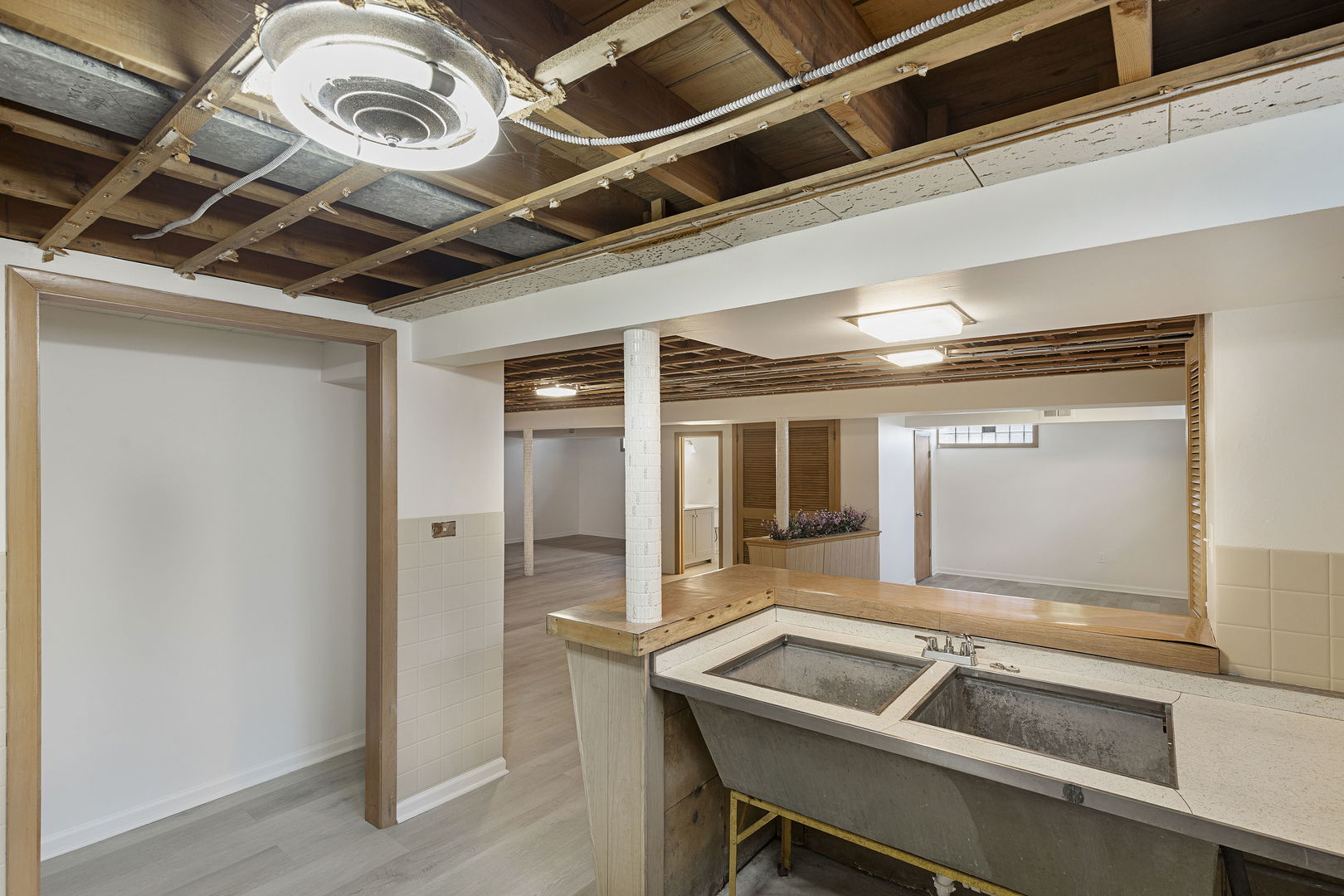 7636 West Rosedale Avenue Chicago, IL 60631 - Photo 19 of 20