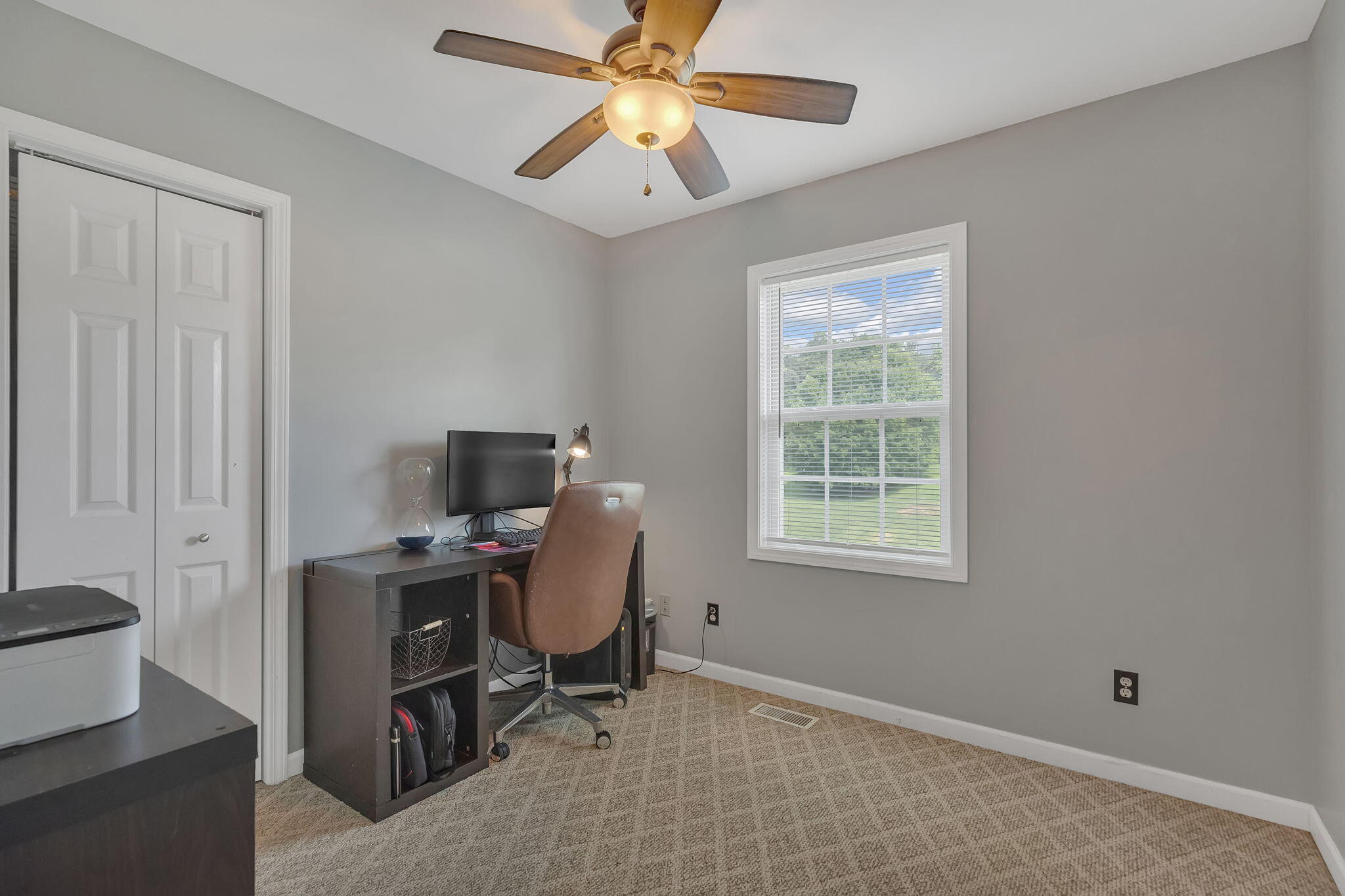 208 Mitchell Road Kingsport, TN 37663 - Photo 12 of 32 9-web-or-mls-217A8403