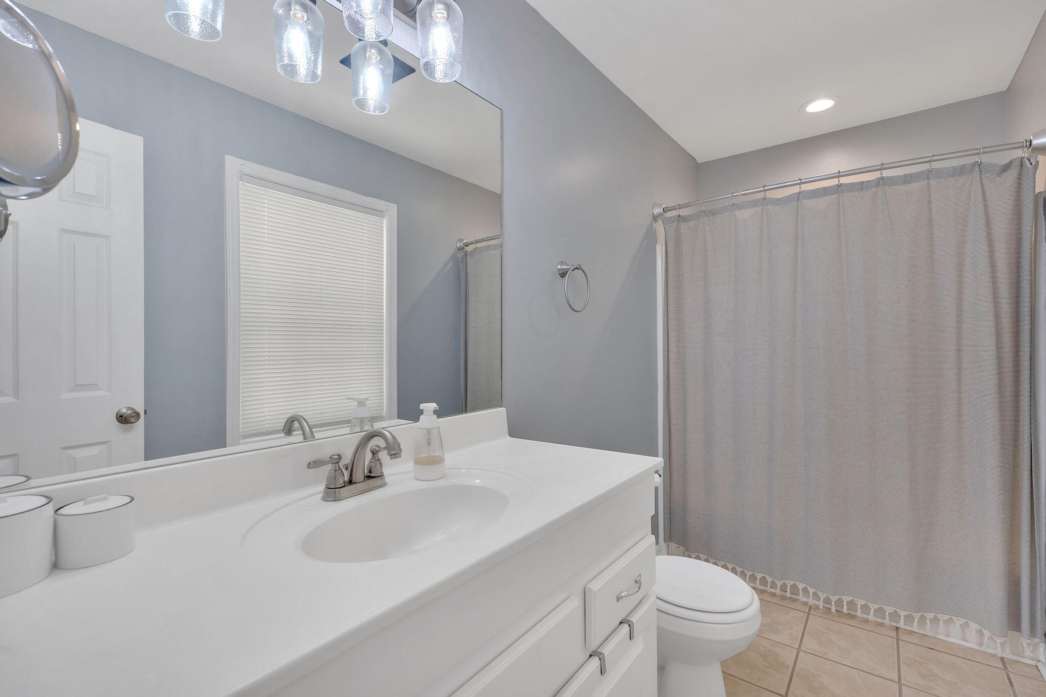208 Mitchell Road Kingsport, TN 37663 - Photo 19 of 32 4-web-or-mls-217A8378