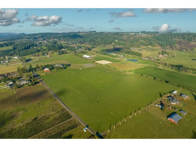 $5,650,000 | 26480 Southwest Wilken Lane, West Linn, OR 97068