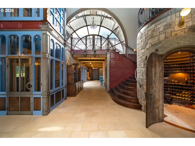 a view of entryway with a front door