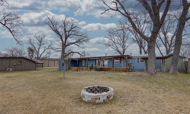 $599,000 | 1059 Airport Road, Graford, TX 76449