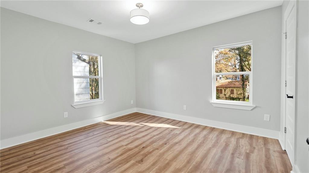 1384 Epworth Street Southwest Atlanta, GA 30310 - Photo 17 of 21