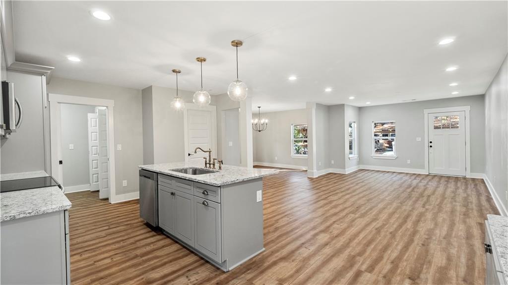 1384 Epworth Street Southwest Atlanta, GA 30310 - Photo 4 of 21