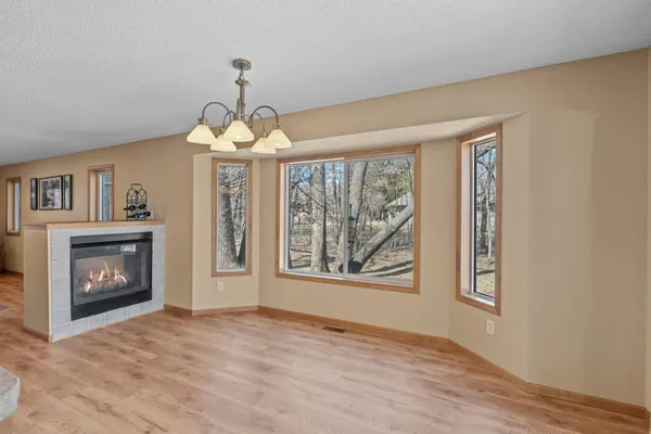 $725,000 | 13954 Duffield Avenue Northwest, Monticello, MN 55362