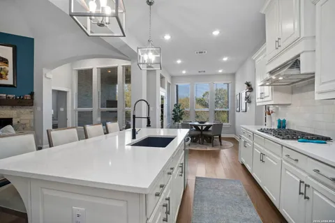 $765,000 | 25452 River Ledge, San Antonio, TX 78255