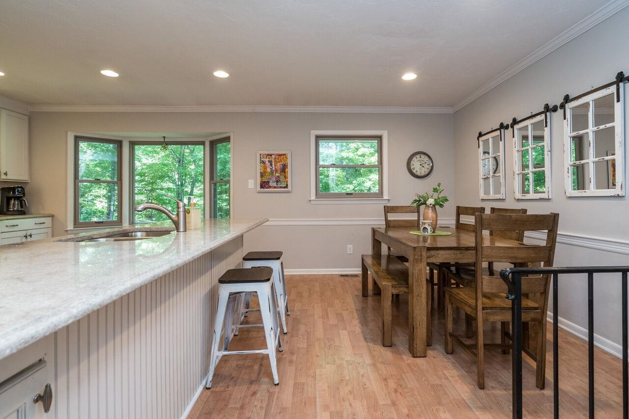 2008 Nakoma Place Raleigh, NC 27607 - Photo 10 of 33 Breakfast Area