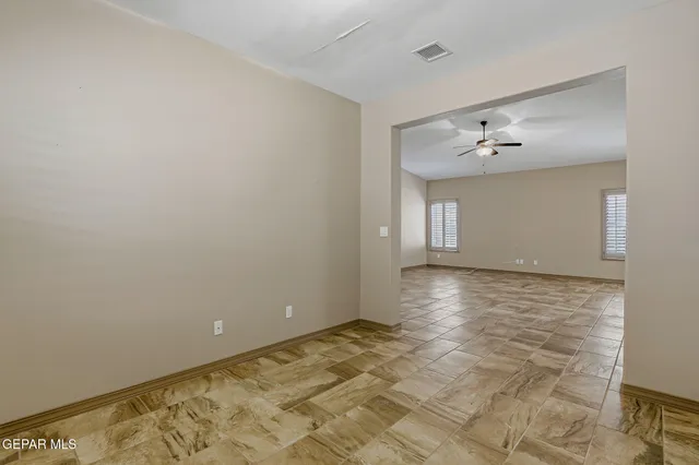 $300,000 | 465 Prime Desert Drive, El Paso, TX 79932