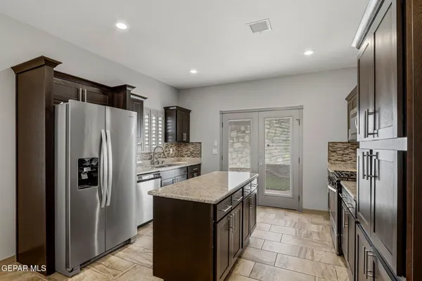 $318,000 | 465 Prime Desert Drive, El Paso, TX 79932