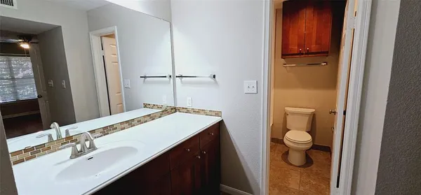 $1,250 | 7685 Northcross Drive, Unit 624, Austin, TX 78757