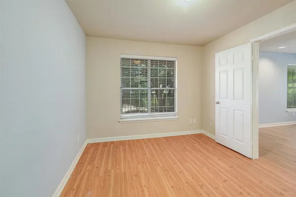 $1,250 | 7685 Northcross Drive, Unit 624, Austin, TX 78757