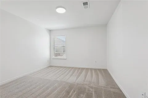 $349,000 | 8 Lake Lynn Drive, Harvey, LA 70058