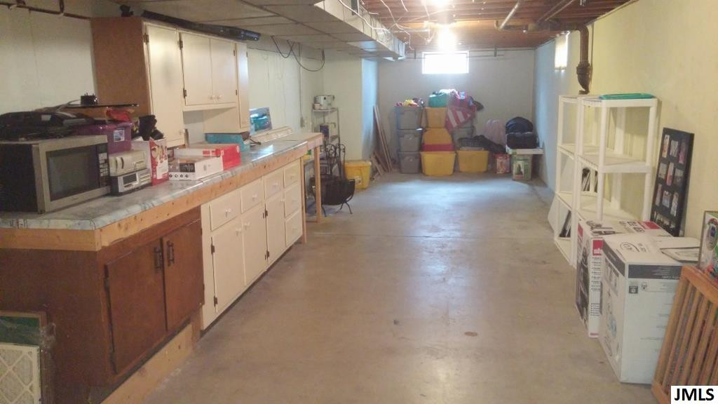 2433 Smiley Way Jackson, MI 49203 - Photo 23 of 36 Photo 23