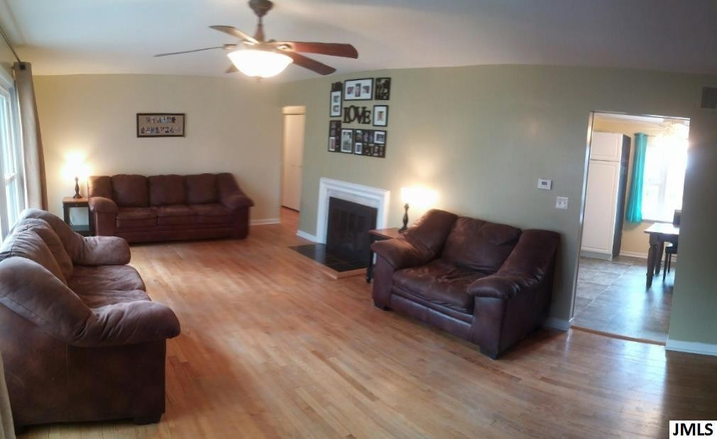 2433 Smiley Way Jackson, MI 49203 - Photo 5 of 36 Photo 5