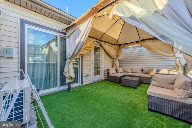 $785,900 | 7263 Nittany Lane, Alexandria, VA 22306