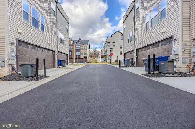 $785,900 | 7263 Nittany Lane, Alexandria, VA 22306