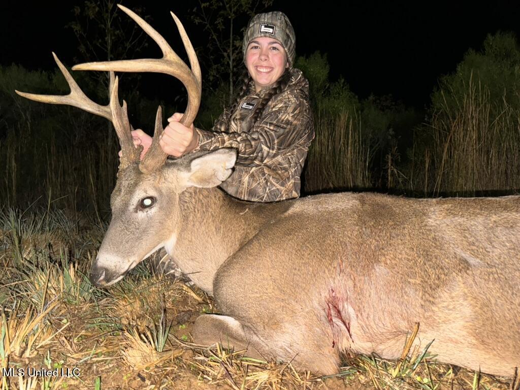 4 Windermere Boulevard Madison, MS 39110 - Photo 19 of 26 5C79513E-522B-4602-92AB-161B6CCF75D7_1_1