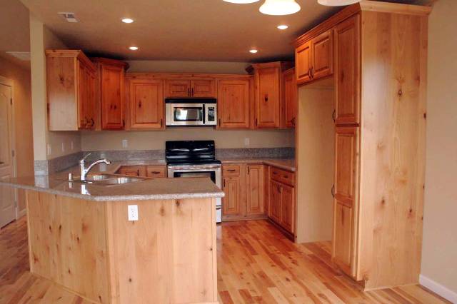 12209 East Blanchard Road Elk, WA 99009 - Photo 4 of 9 Gallery Image 4
