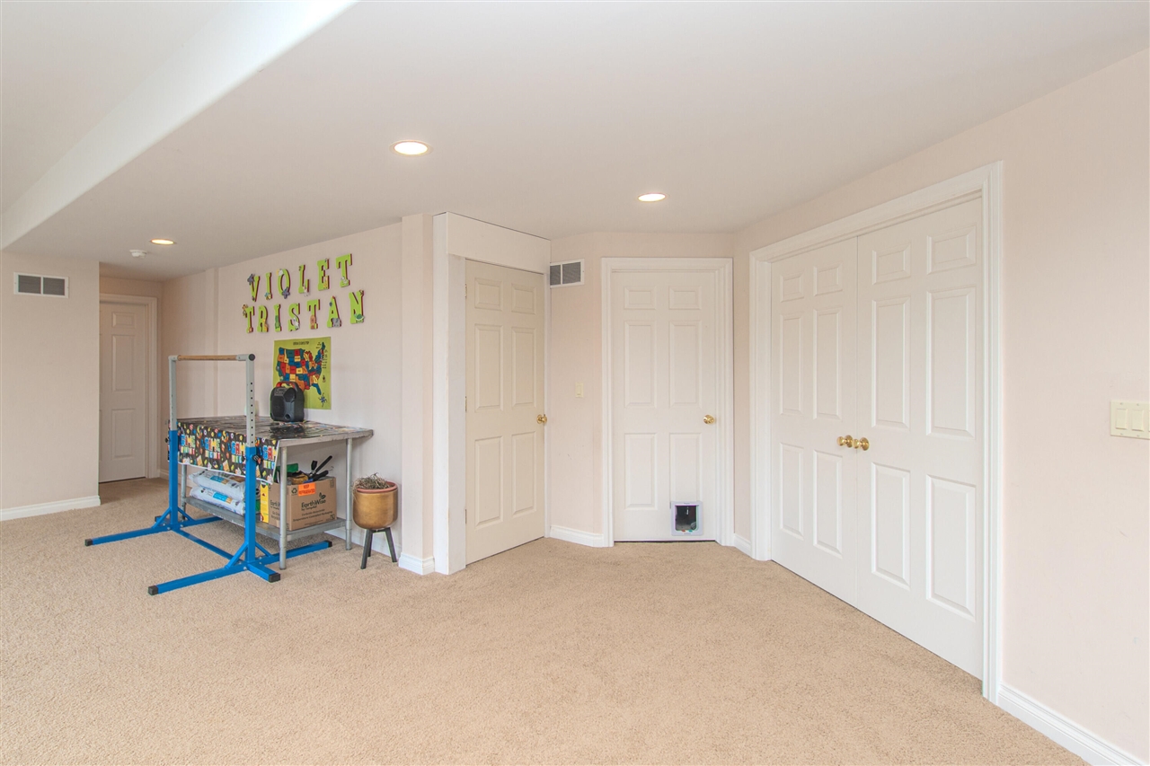 4324 Lohr Road Ann Arbor, MI 48108 - Photo 61 of 77