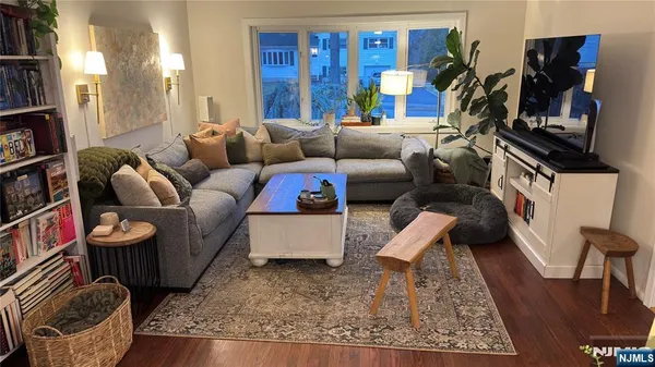 $4,595 | 158 Morningside Road, Paramus, NJ 07652