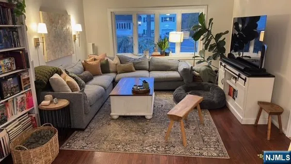 $4,595 | 158 Morningside Road, Paramus, NJ 07652