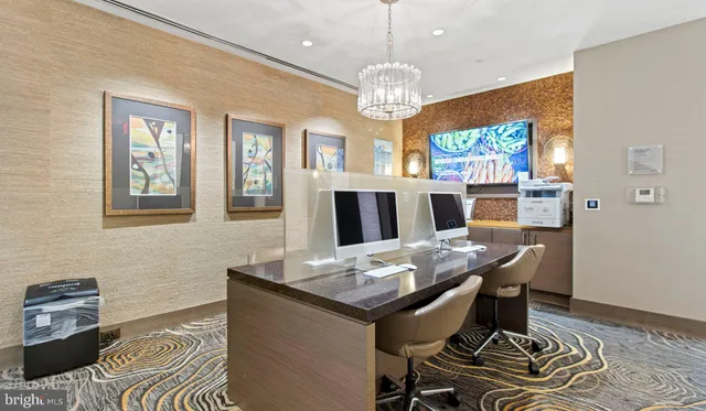 $2,471 | 8300 Wisconsin Avenue, Unit 1B1829, Bethesda, MD 20814